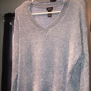 Long sleeve blue sweater